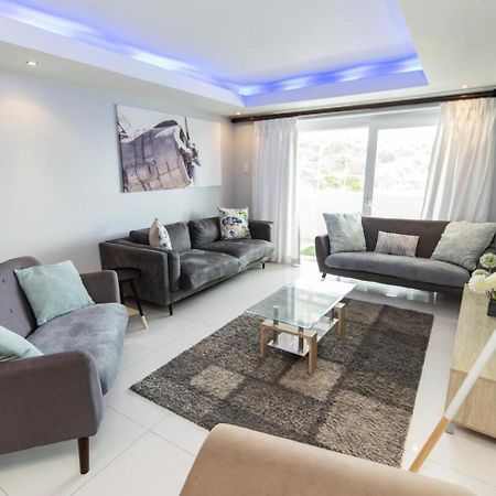 The Pearls 2Nd Floor Luxury Apartment Port Elizabeth Exterior photo